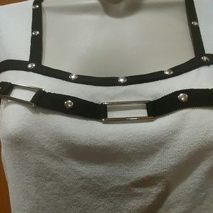 Cable & Gauge Tops - White and black sleeveless top Cable & Gauge Tops - White and black sleeveless top